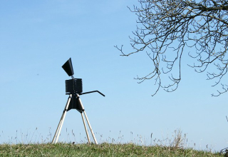 Illustration for article titled This Crazy Giraffe Floor Lamp Could Be a Pixar Mascot